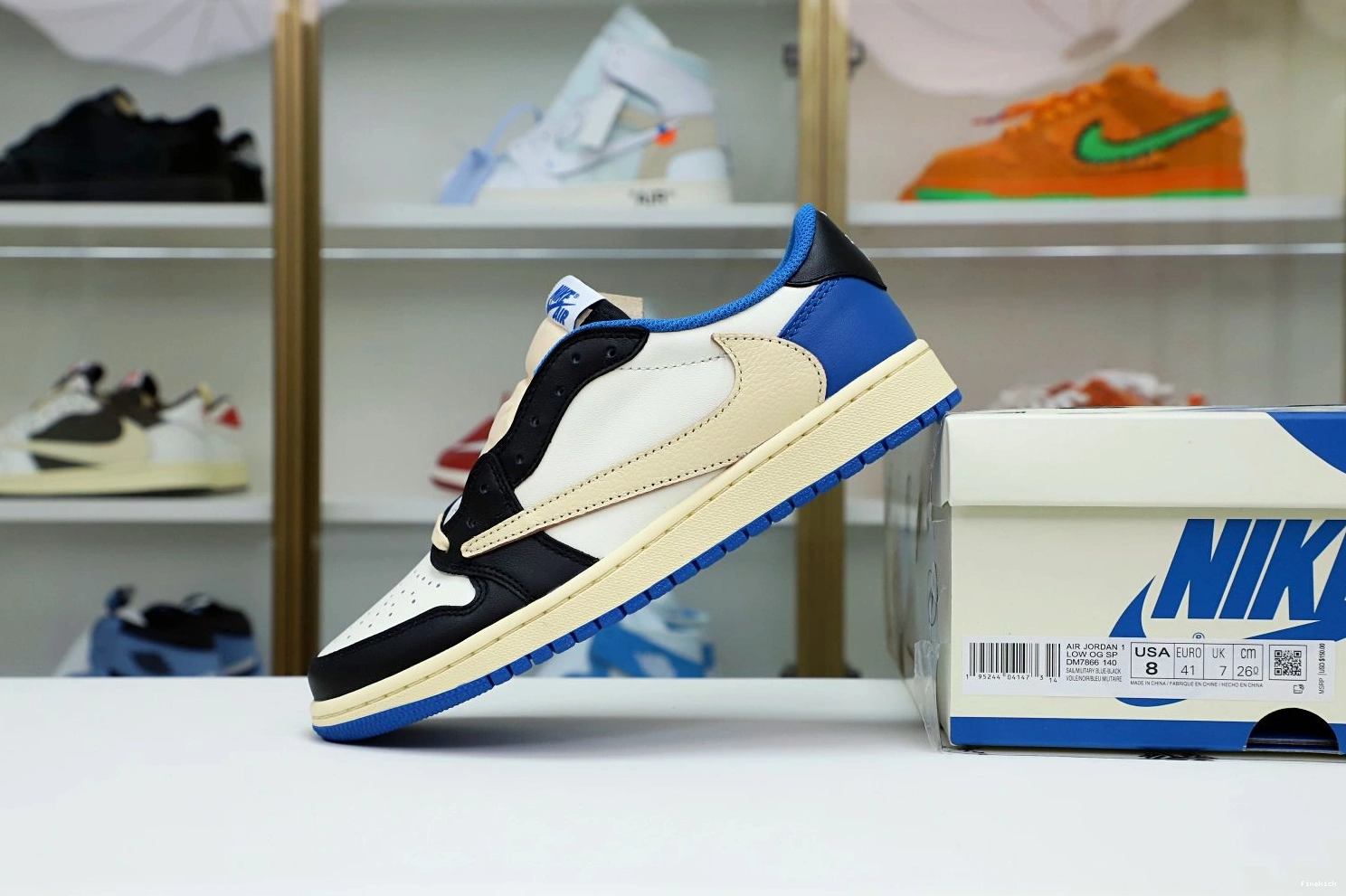 SCOTT 1 AIR FRAGMENT X JORDAN TRAVIS LOW DESIGN X 0311